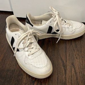 Veja sneakers